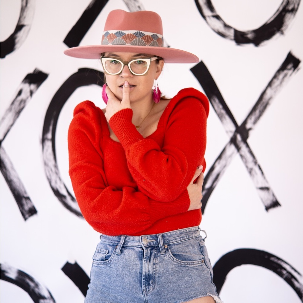 Meet your Posher, Cassidy